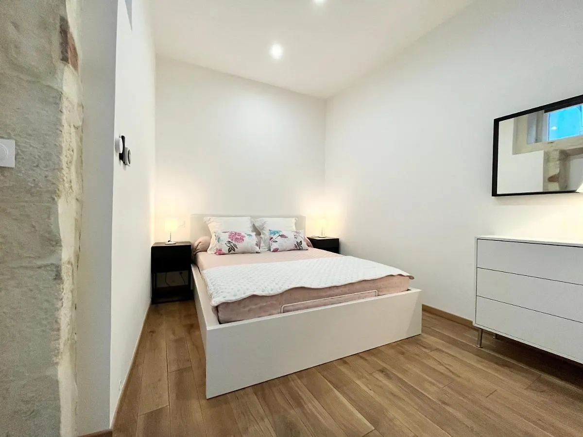 Appartement Maison ARUM - Arles, centre historique France